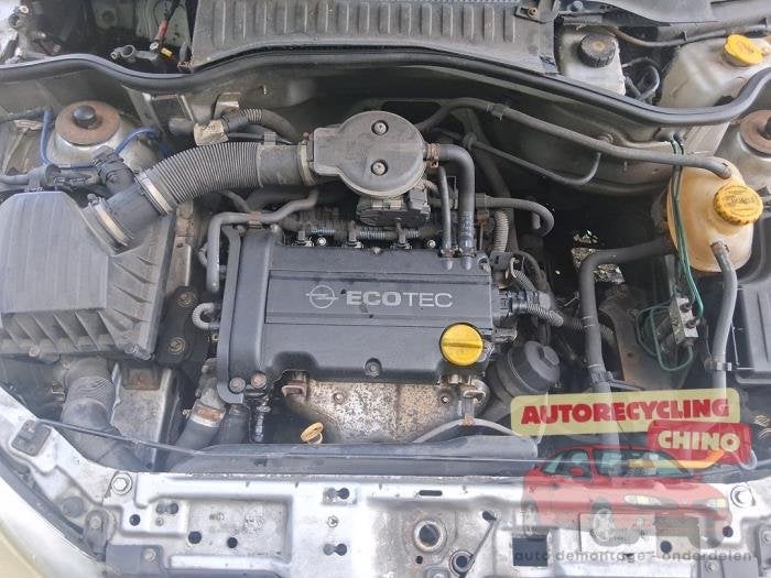 Motor van een Opel Corsa, Auto-onderdelen, Ophalen, Gebruikt, -, -