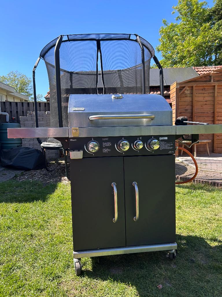 Bbq incl gasfles, Ophalen, Gebruikt