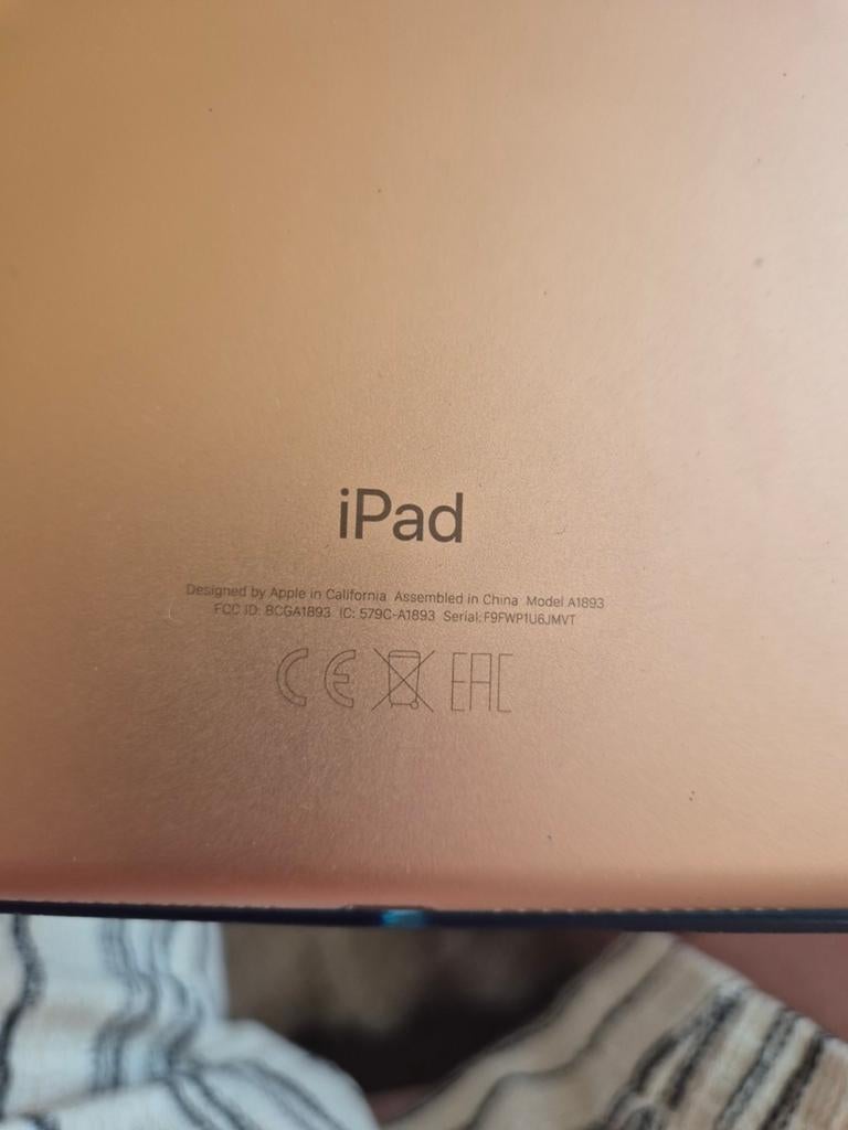 Apple iPad 6e generatie 128GB Goud Wi-Fi, 10 inch, Apple iPad, Ophalen of Verzenden, Zo goed als nieuw