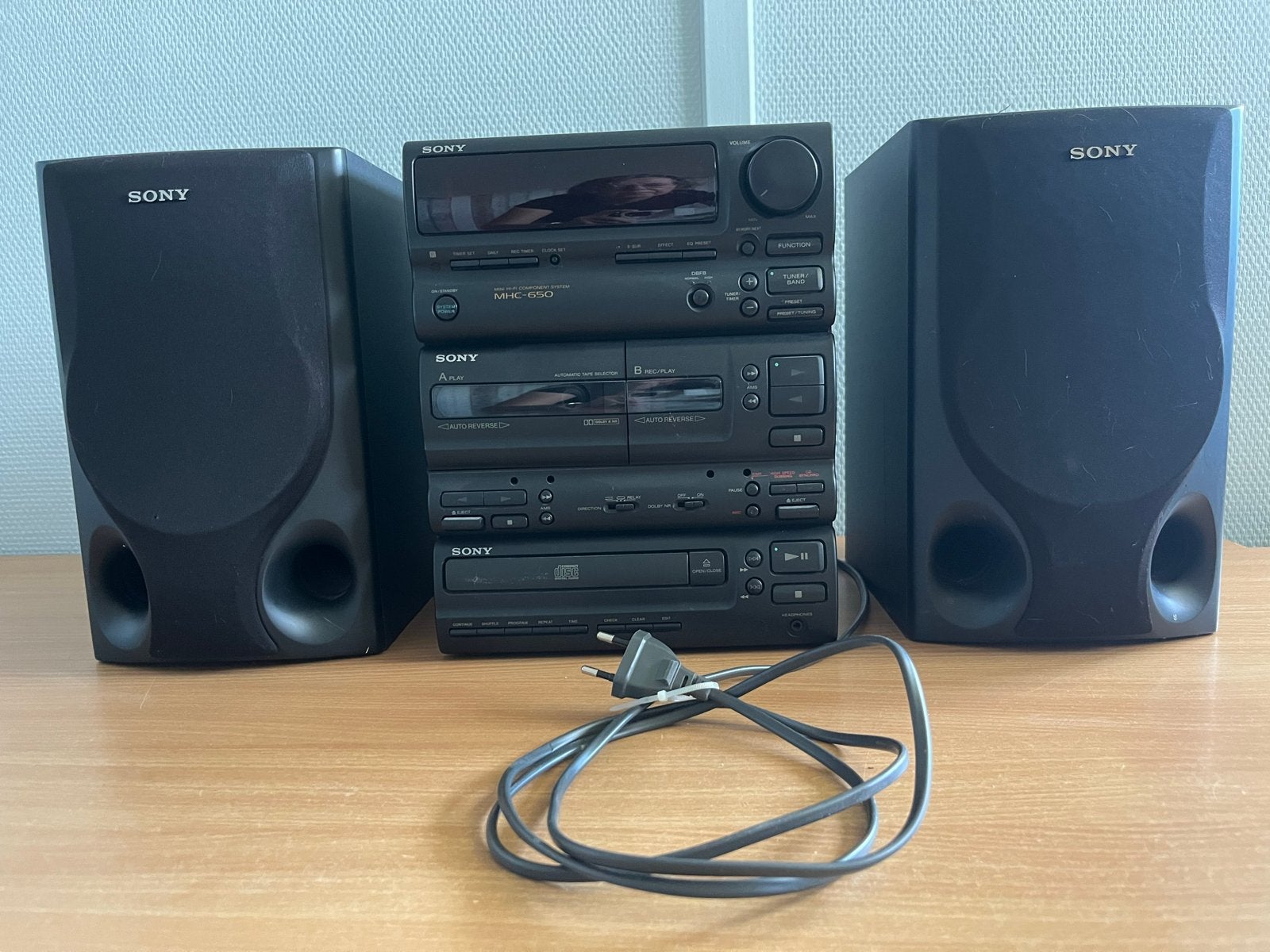 Sony MHC-650 Stereo Set met CD-speler, Cassettedeck en Radio, Ophalen, Gebruikt, Cassettedeck, Microset