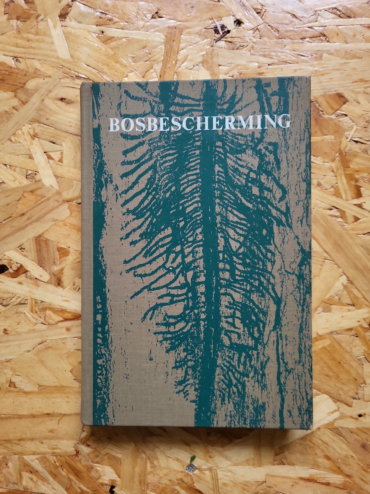 Bosbescherming uit 1982, Ophalen of Verzenden, Gelezen