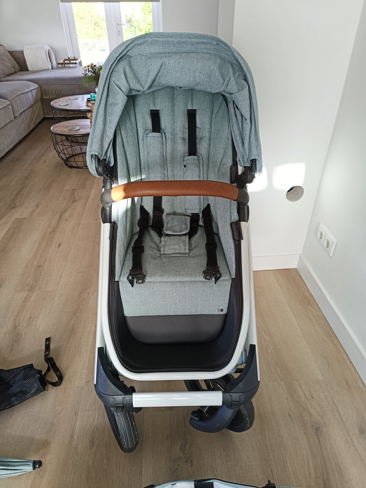 Dubatti One kinderwagen met reiswieg en Maxi-Cosi adapters, Zo goed als nieuw, Combiwagen, Met reiswieg, Ophalen