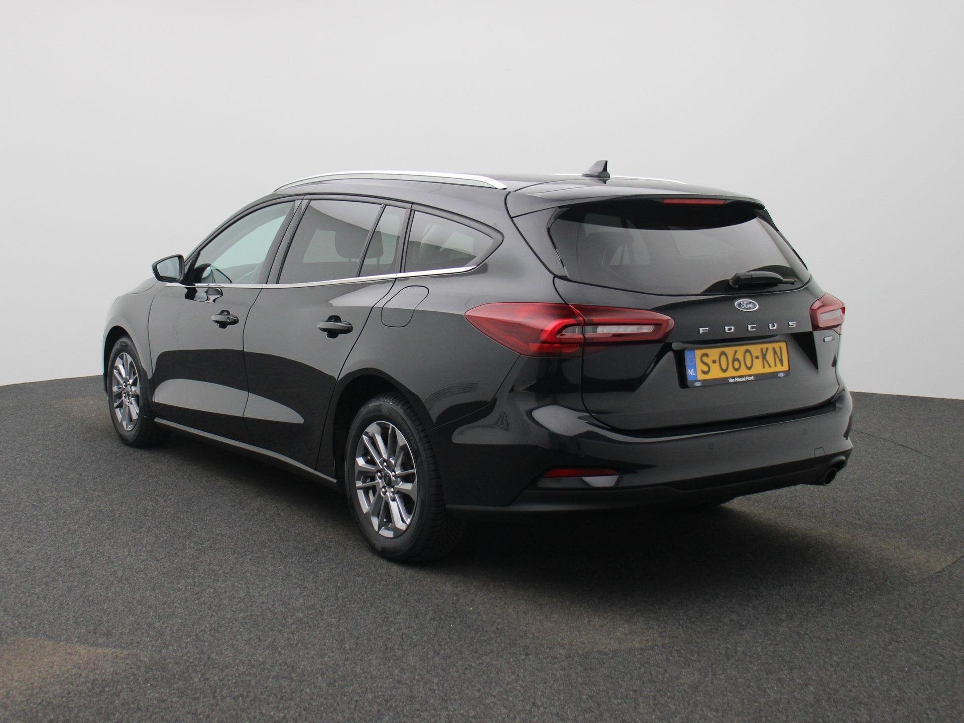 Ford Focus Wagon Hybrid Titanium | 125 PK | SYNC 4 | DRAADLO, 12 maanden, Zwart, Origineel Nederlands, Handgeschakeld