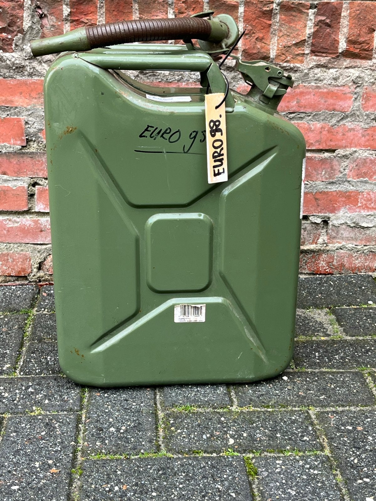 Metalen Jerrycan 20L - Groen - Voor Benzine/Diesel, Ophalen, Gebruikt, Universele onderdelen