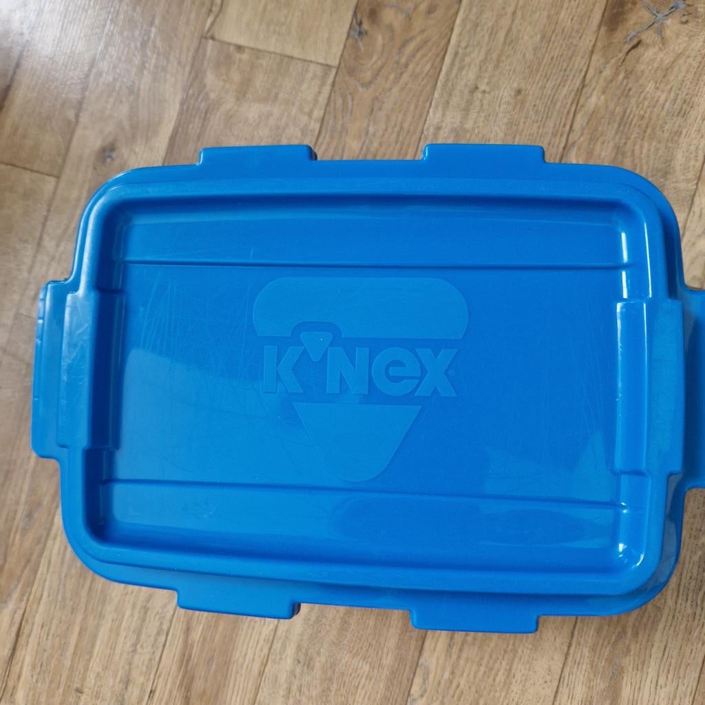 K'nex bouwset in handige opbergbox, Kinderen en Baby's, Speelgoed | Bouwstenen, Ophalen of Verzenden, Gebruikt, K'nex