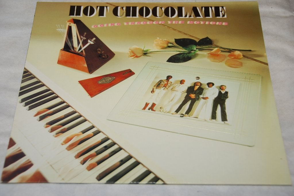 Hot Chocolate – Going Through The Motions LP Vinyl, LP, Gebruikt, Funk, 12 inch