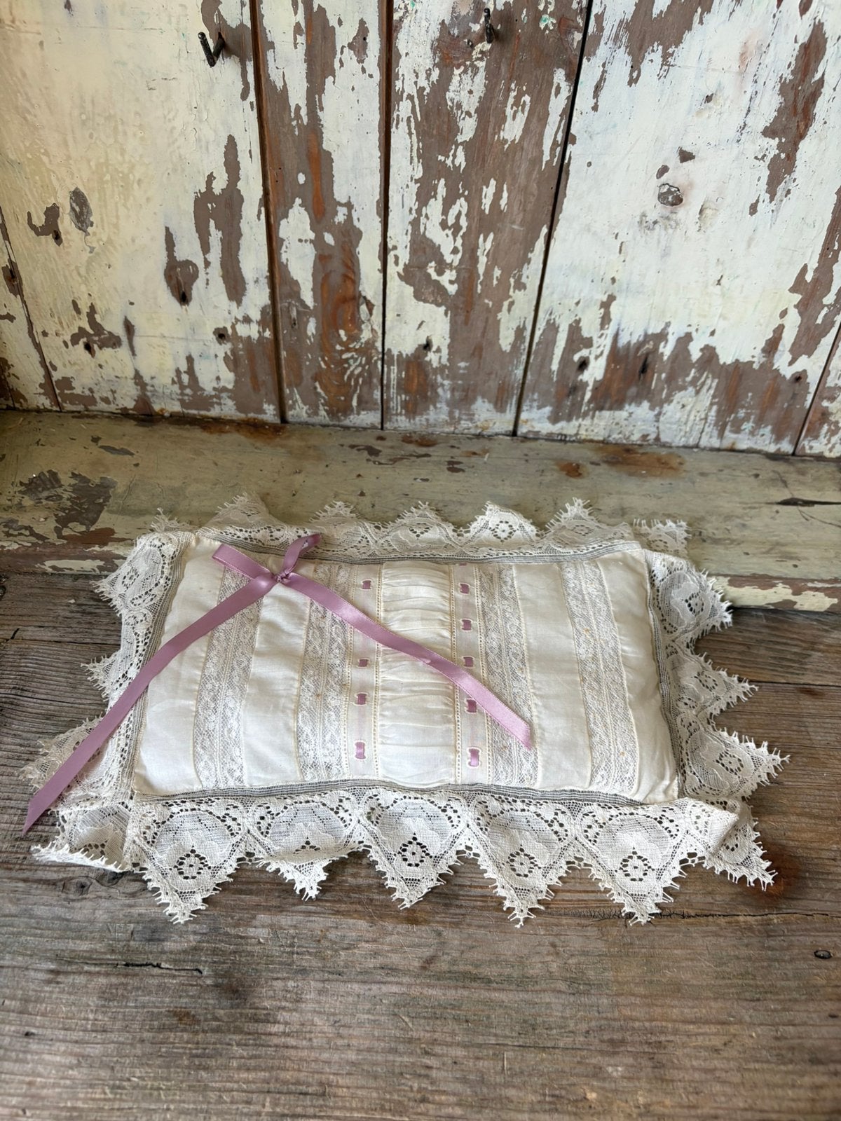 Oud kanten kussentje, Ophalen of Verzenden