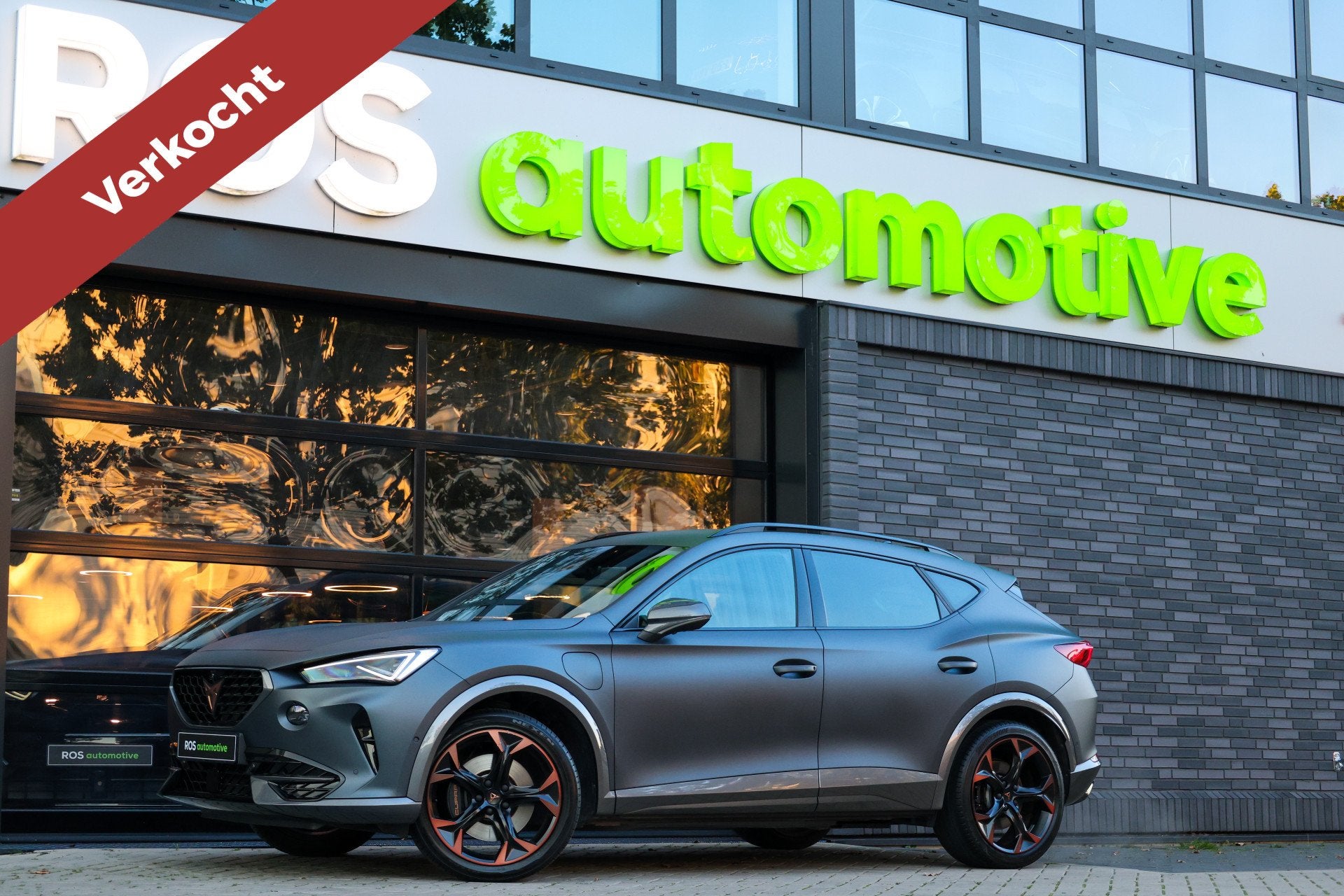 CUPRA Formentor 1.4 e-Hybrid VZ Performance | BTW | 360 | ME, Gebruikt, 4 cilinders, Formentor, Leder en Stof