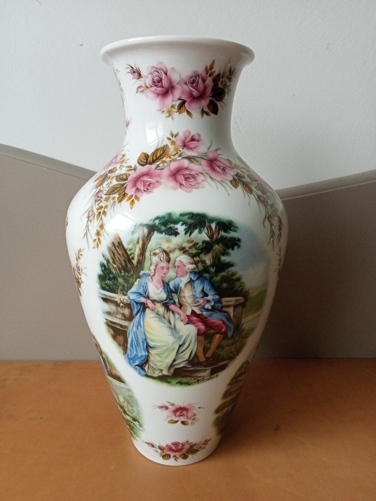 Heinrich Porzellanbutten vaas met romantische scène, Antiek en Kunst, Ophalen of Verzenden