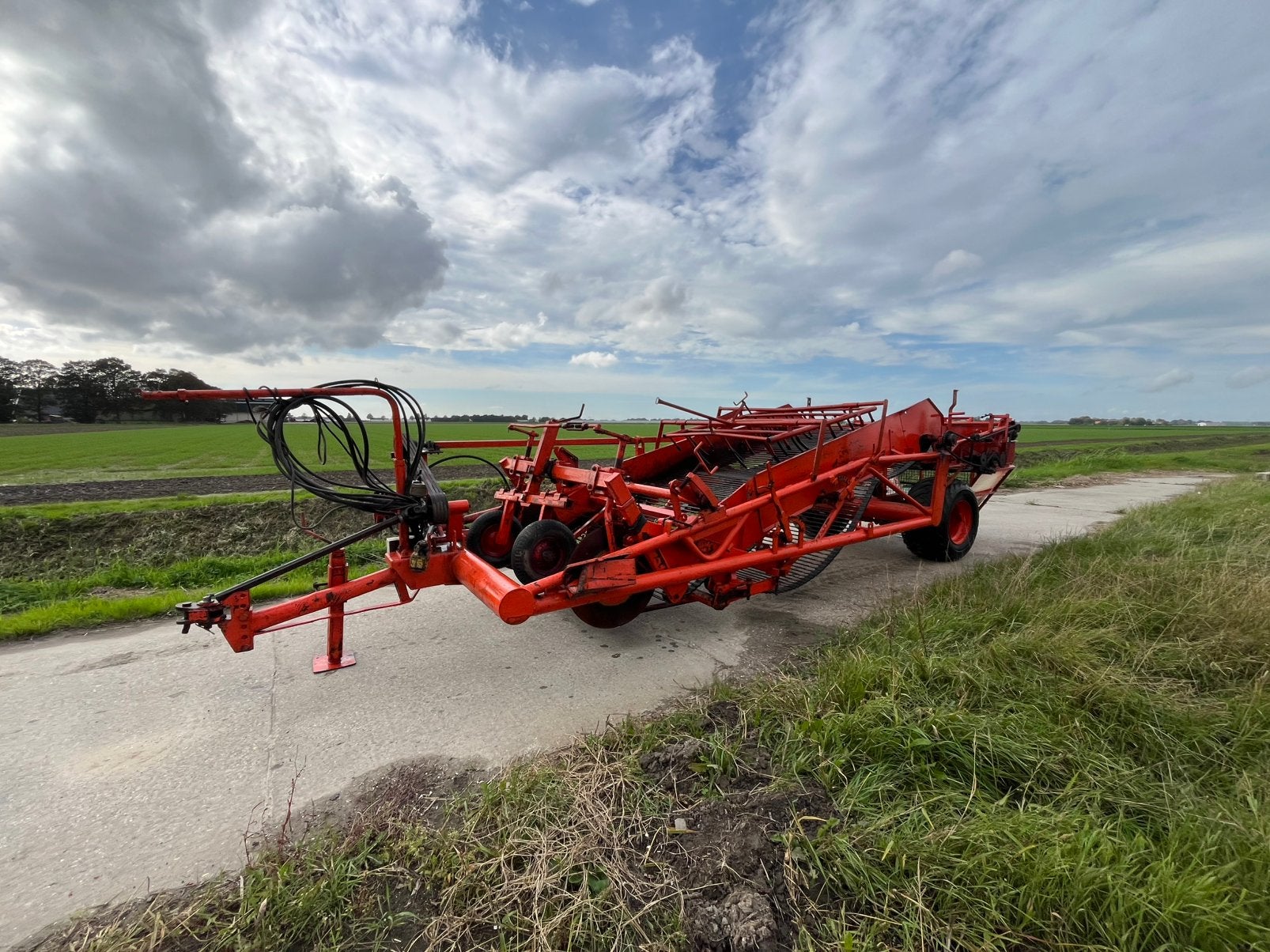 Amac d2 voorraadrooier, Ophalen, Akkerbouw, Oogstmachine