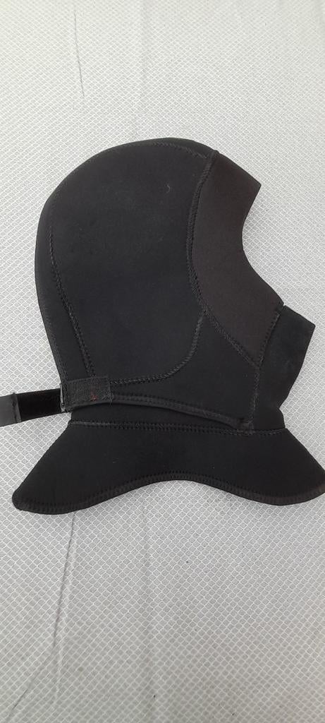 Santi cap 7 mm maat XL nieuw, Watersport en Boten, Duiken, Ophalen of Verzenden, Nieuw, Duikpak