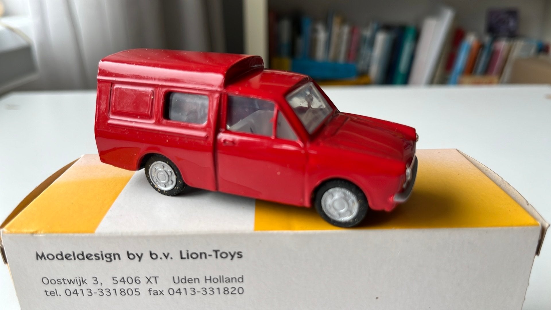 Lion Car DAF bestel NA 2000 fabrieksnieuw + originele doos, Hobby en Vrije tijd, Modelauto's | 1:43, Ophalen of Verzenden, Zo goed als nieuw