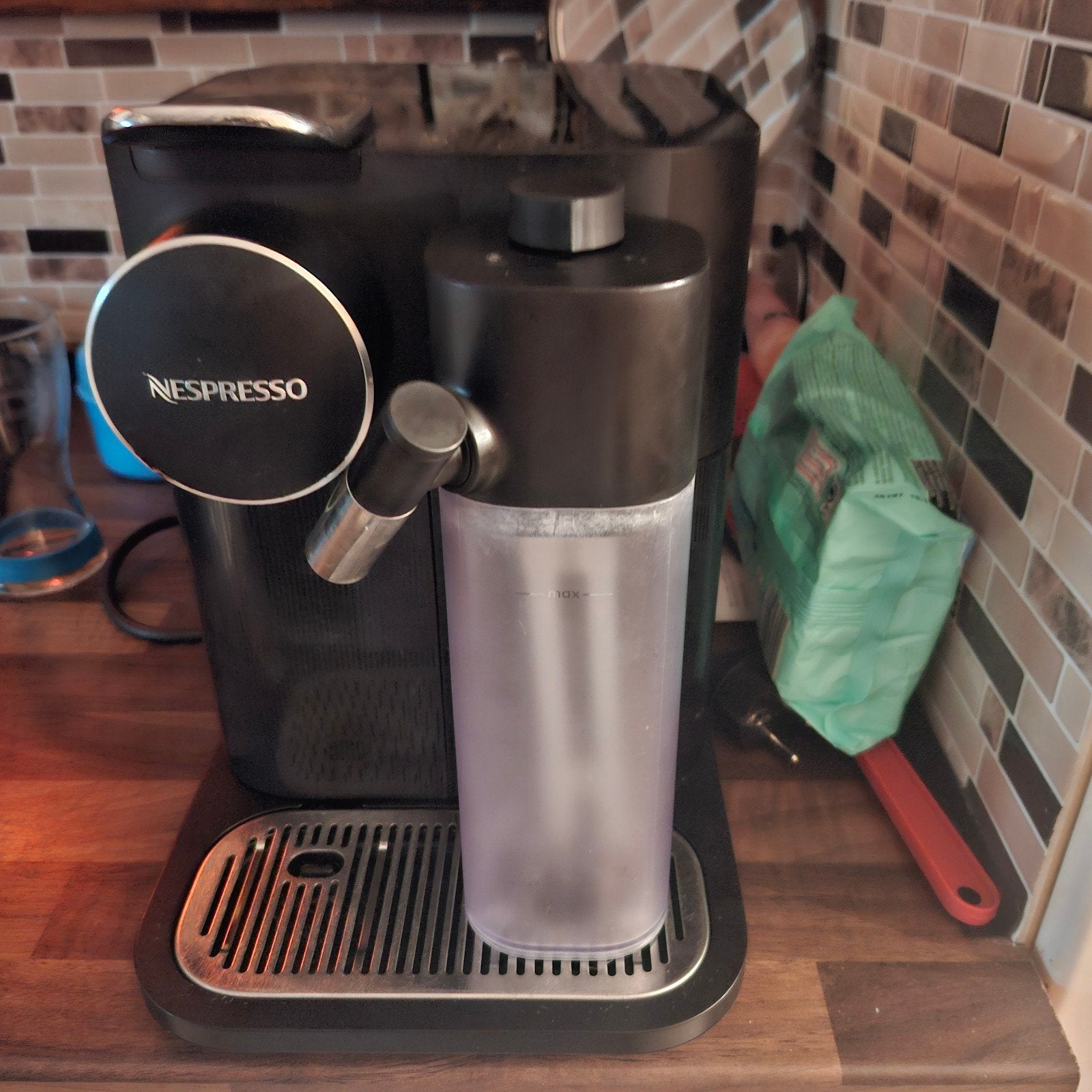 nespresso gran lattissima, Ophalen of Verzenden, Espresso apparaat