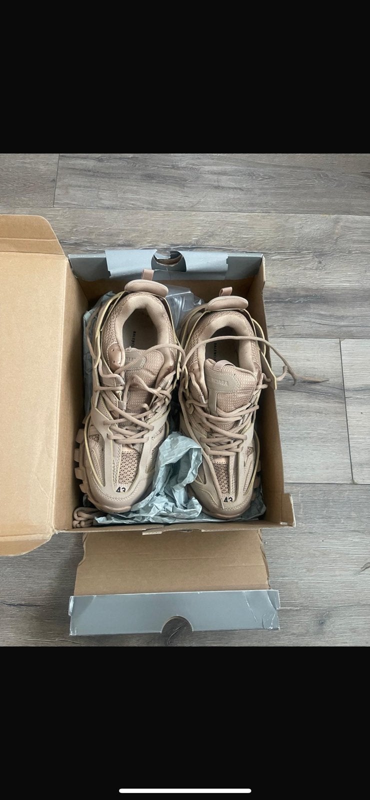 Nieuwe Balenciaga track sneakers maar 43, Kleding | Heren, Schoenen, Ophalen of Verzenden, Zo goed als nieuw, Zwart