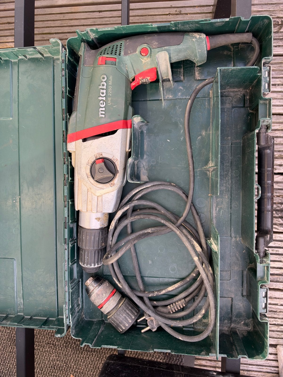 Metabo UHE 2250 Multi Boorhamer - Krachtig en Betrouwbaar, Doe-het-zelf en Verbouw, Ophalen, Boor- en/of Breekhamer, Klopboormechanisme