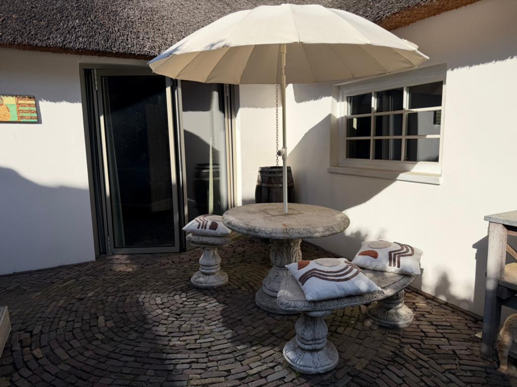Bewerkte stenen massieve tuinset., Tuin en Terras, Ophalen of Verzenden, Gebruikt