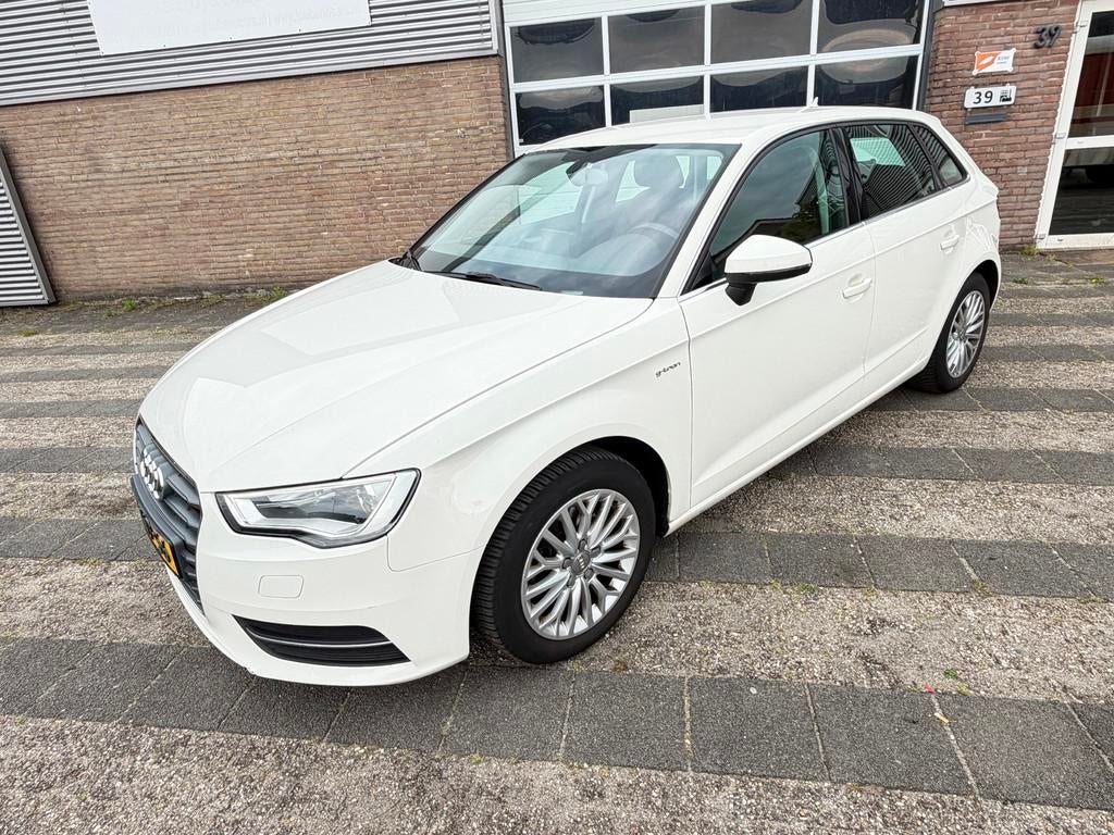 Audi A3 Sportback 1.4 TFSI Ambiente Pro Line Plus g-tron (ga, Gebruikt, Euro 6, CNG (Aardgas), Wit