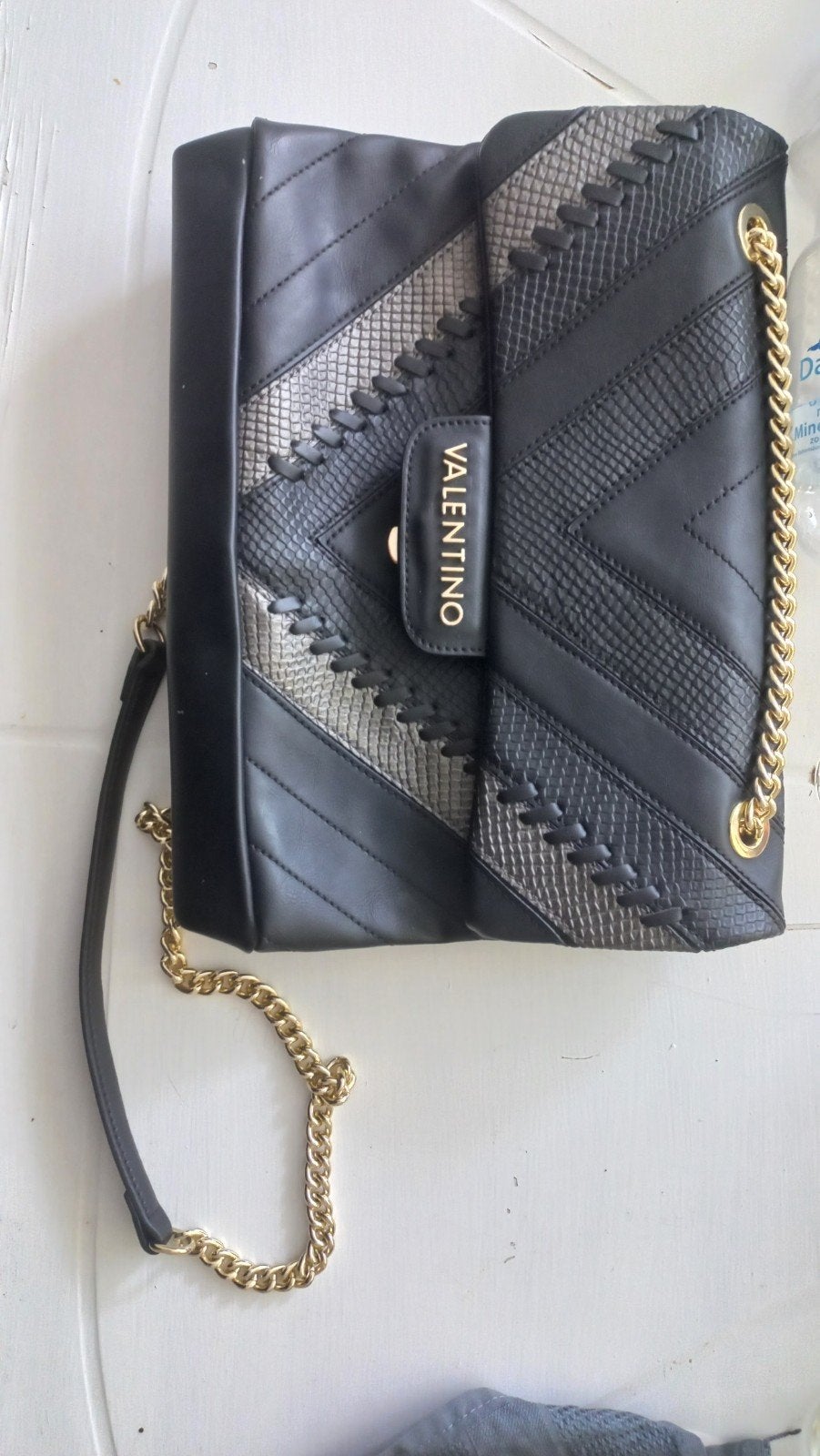 Mooie Valentino damestas met kettingband, Sieraden, Tassen en Uiterlijk, Tassen | Damestassen, Ophalen, Zo goed als nieuw, Zwart
