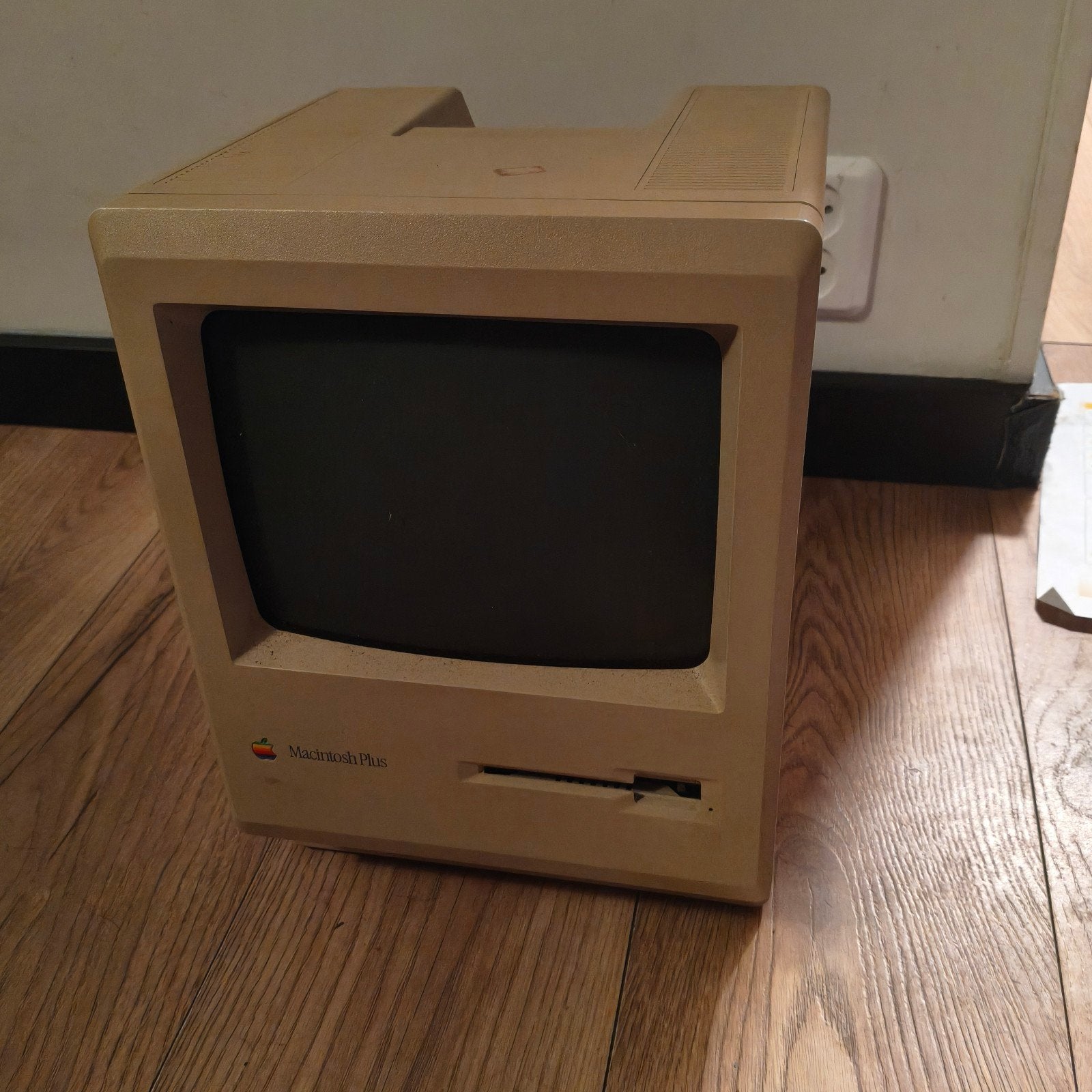 Vintage Apple Macintosh Plus 1MB - Niet werkend, Computers en Software, Ophalen, Apple