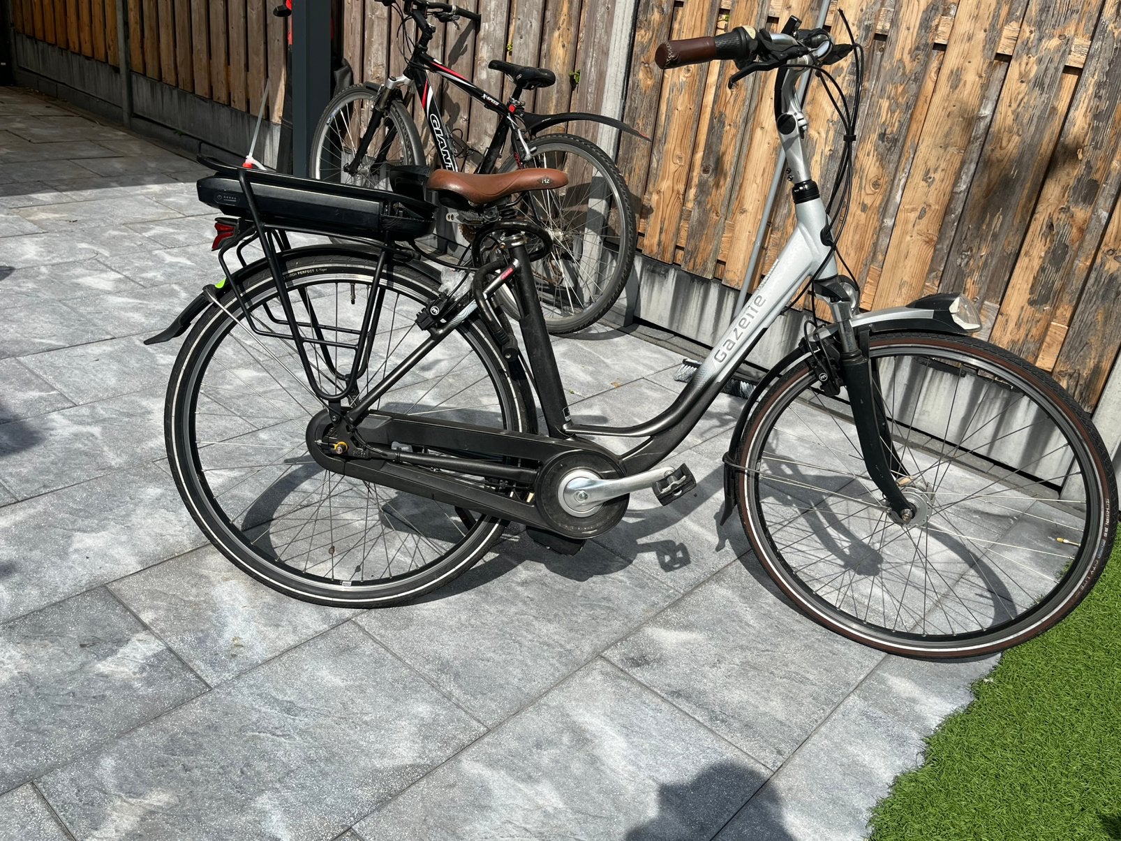 Gazelle middenmoter, Ophalen of Verzenden, Zo goed als nieuw, Gazelle