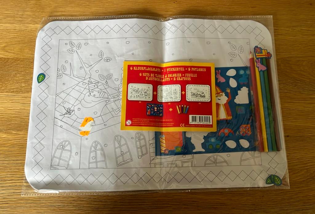 6 kleurplacemats Sinterklaas (42x30cm), Ophalen of Verzenden, Zo goed als nieuw