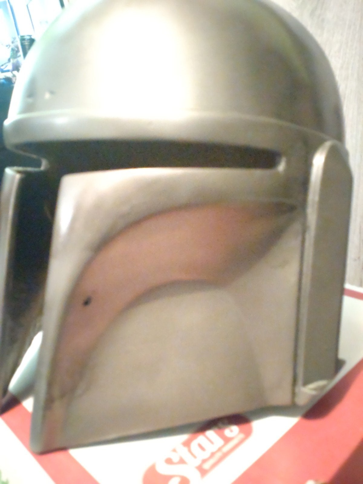 Mandalorian Helm - Cosplay/Display, Ophalen of Verzenden, Zo goed als nieuw, Toneelattributen of Onderdelen