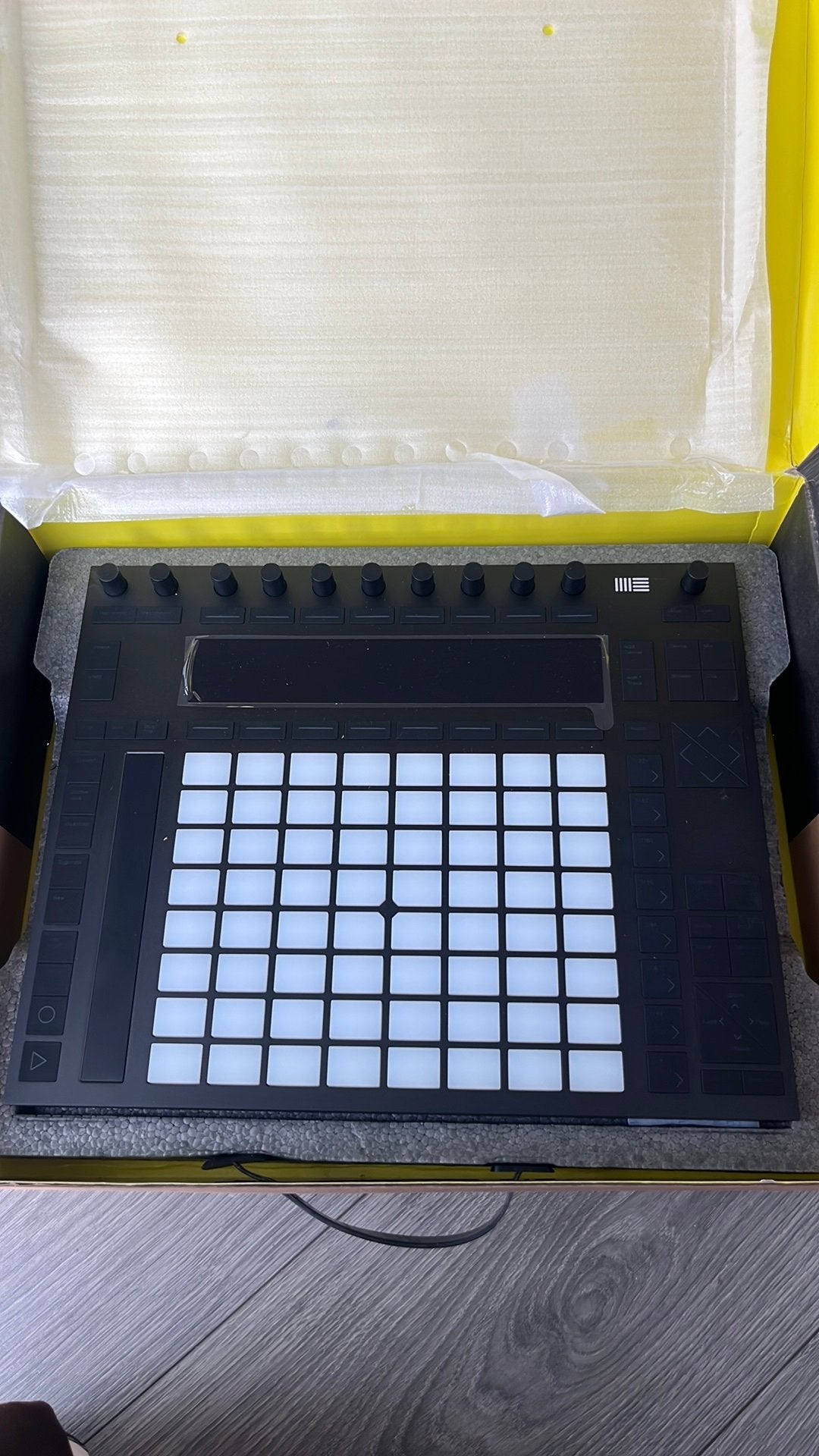 Ableton push 2, Ophalen, Zo goed als nieuw