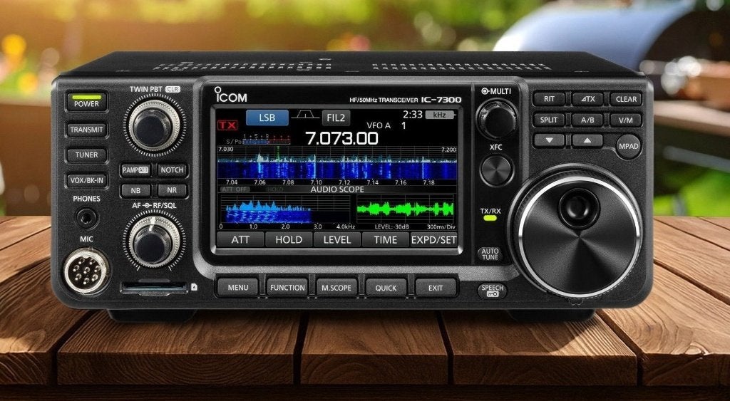 ICOM IC-7300   HF set  [  RUIL OF INRUIL KAN ], Ophalen, Zo goed als nieuw, Zender en Ontvanger