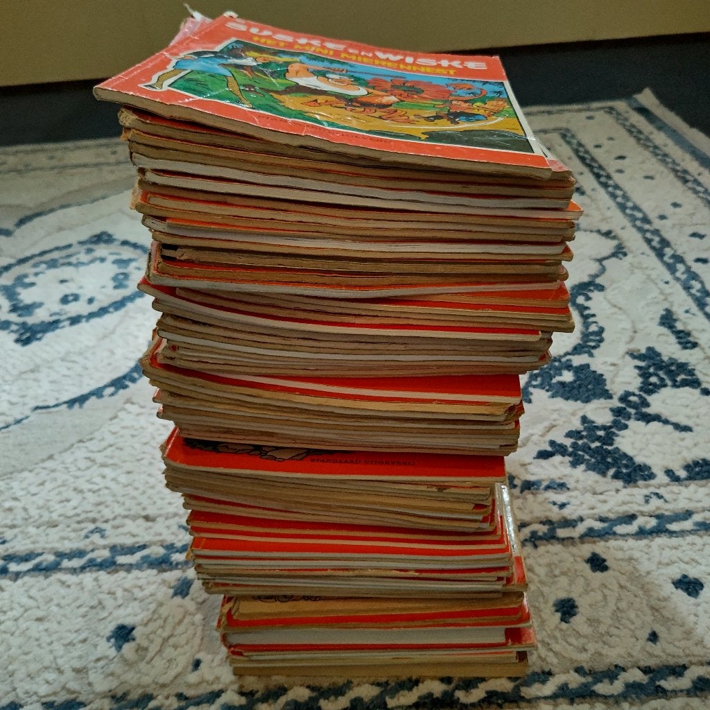 Grote verzameling Suske en Wiske – ca. 86 albums, Gelezen, Willy van der Steen., Ophalen of Verzenden, Meerdere stripboeken