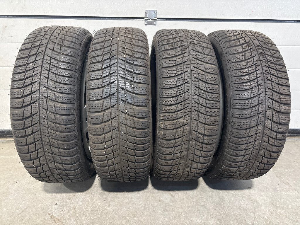 16" bridgestone winterbanden st 4 x 100 nissan micra, note.., Auto-onderdelen, Ophalen, Gebruikt, 16 inch, Banden en Velgen