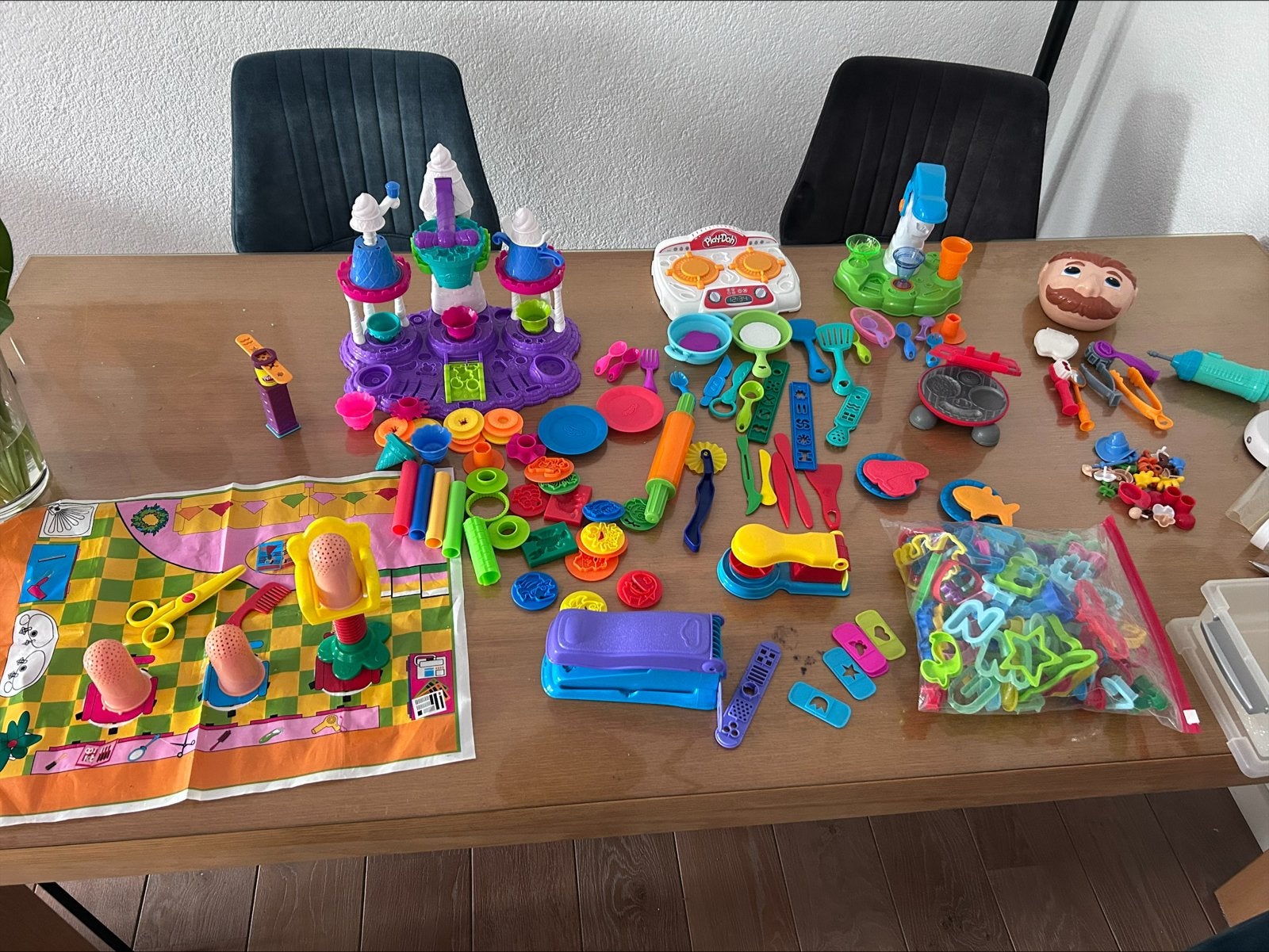 Grote Play-Doh set accessoires kapper tandarts BBQ + geluid, Kinderen en Baby's, Speelgoed | Educatief en Creatief, Ophalen of Verzenden