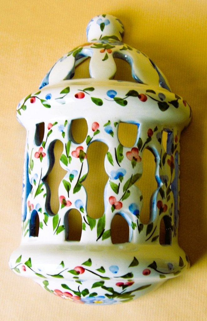 Gebloemde wanddecoratie van keramiek, Ophalen of Verzenden