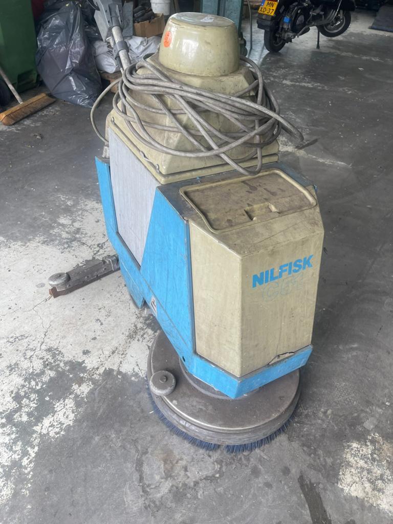 Nilfisk C51 scrob en zuig machine, Ophalen, Overige typen