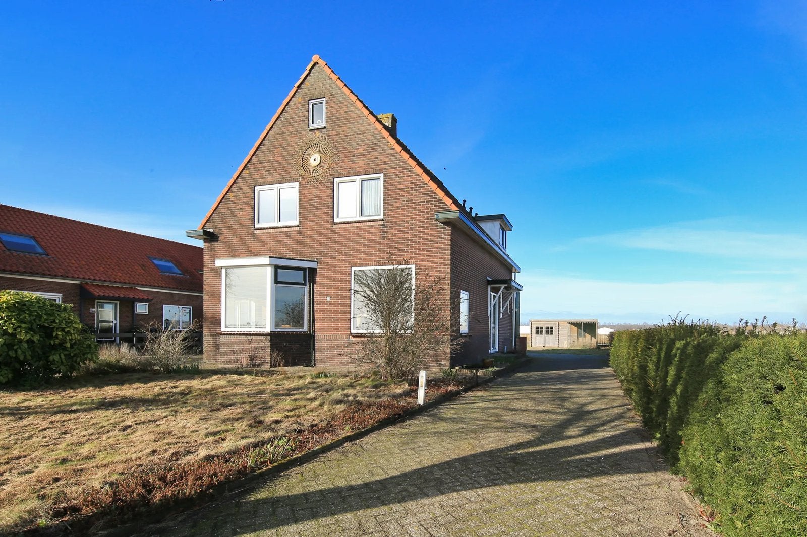 Vrijstaande ruime boederij met voldoende opslagruim, Huizen en Kamers, Kamers te huur, 50 m² of meer, Leiden