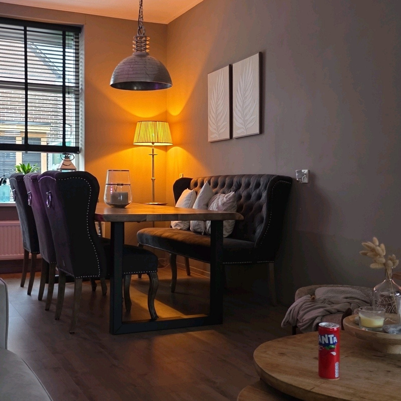 Eettafel stoelen en bank, Huizen en Kamers, Kamers te huur