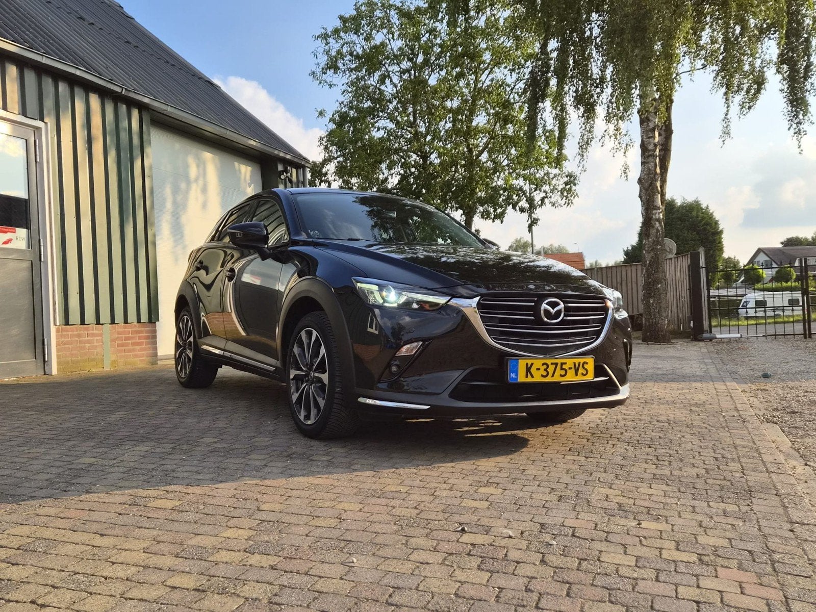 Mazda CX-3 2.0 Skyactiv-g 120pk AUT 2019 Zwart, 1998 cc, Zwart, 4 cilinders, 1192 kg