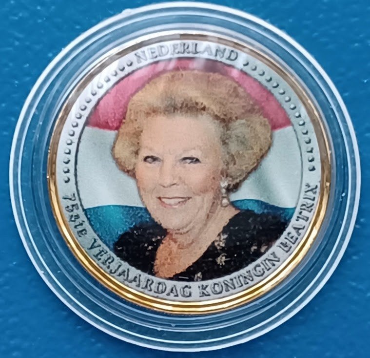 2 euro 2013 "75ste Verjaardag Koningin Beatrix" - gekleurd, Verzenden, Koningin Beatrix, Euro's, Setje