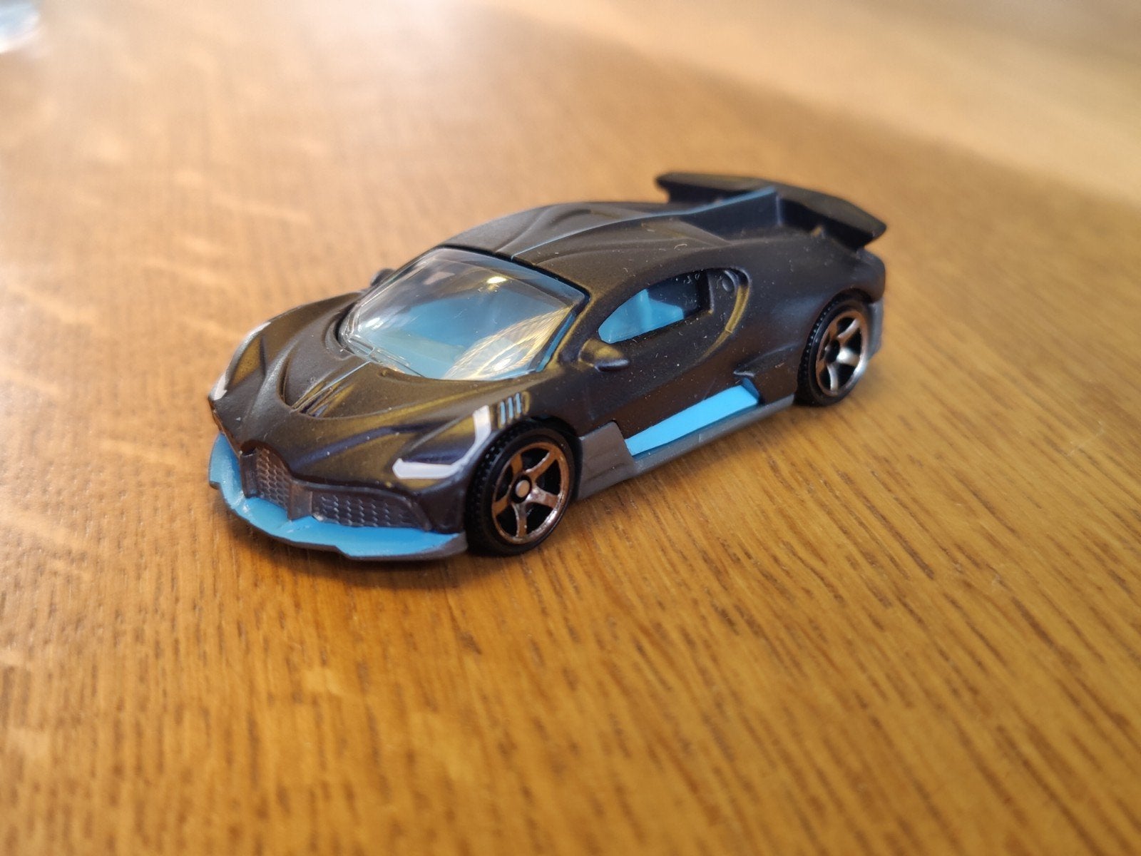 Matchbox Bugatti Divo, Ophalen of Verzenden, Zo goed als nieuw, Auto