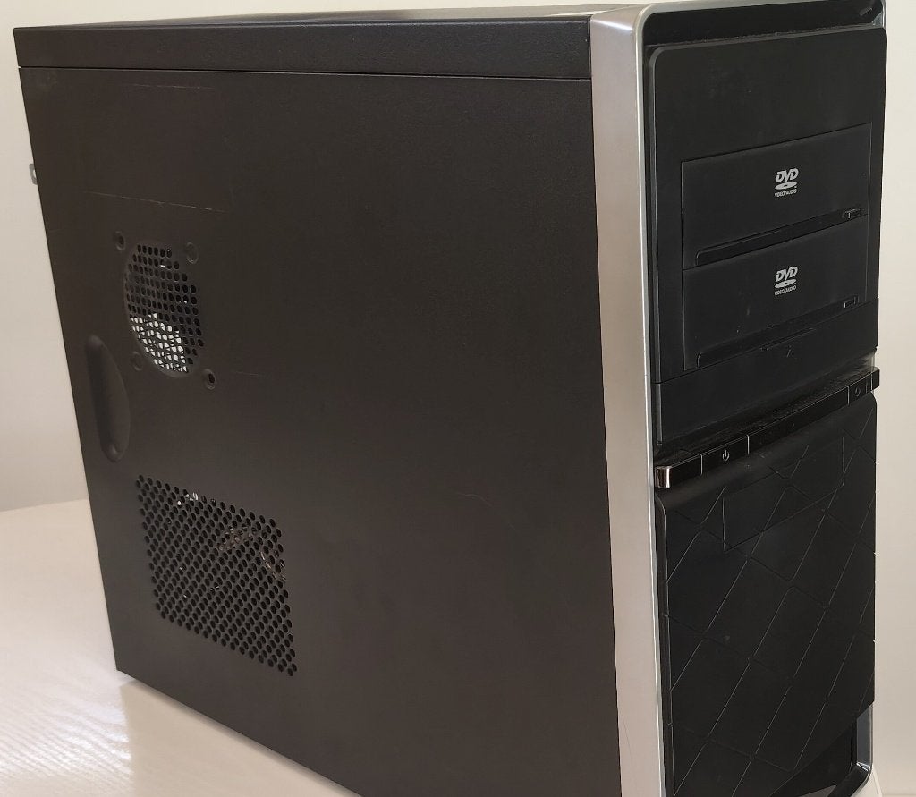 Custom Low end Gaming PC, Ophalen, Gebruikt, 32 GB, Custom Build