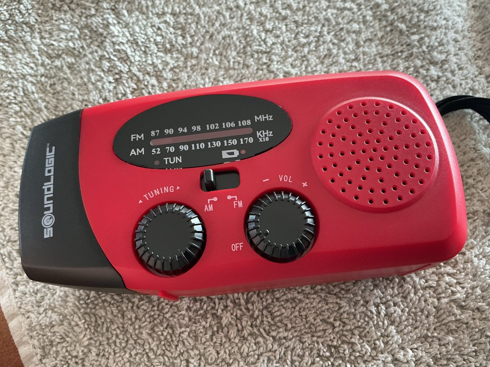 Soundlogic Solar Survival Radio met Powerbank en Zaklamp, Ophalen, Nieuw, Radio