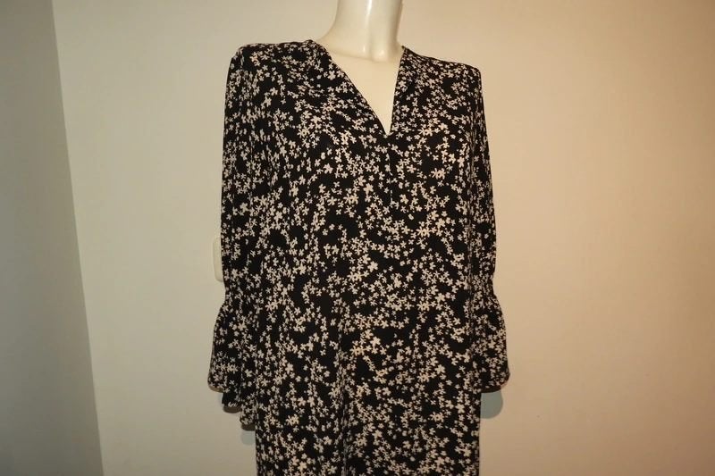 Baum und Pferdgarten zwarte maxi dress witte bloemen print M, Kleding | Dames, Maat 38/40 (M), Baum und Pferdgarten, Zo goed als nieuw