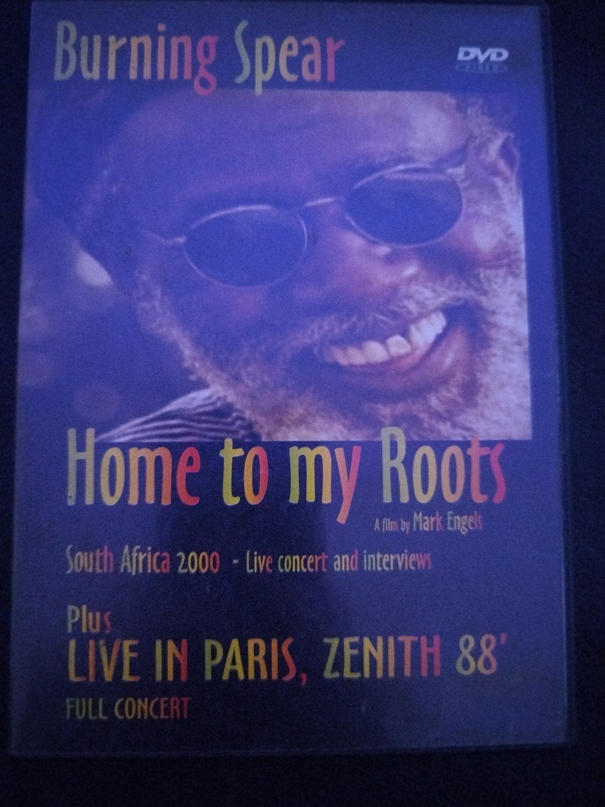 BURNING SPEAR LIVE IN PARIS ARIS ZENITH 1988HOME TO MY ROOTS, Engels, Alle leeftijden, Ophalen of Verzenden, Zo goed als nieuw