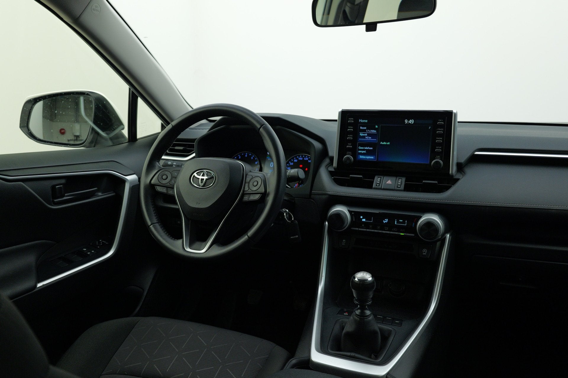 Foto 3 van Toyota RAV4 2.0 VVT-iE Comfort | Cruise control | Keyless en