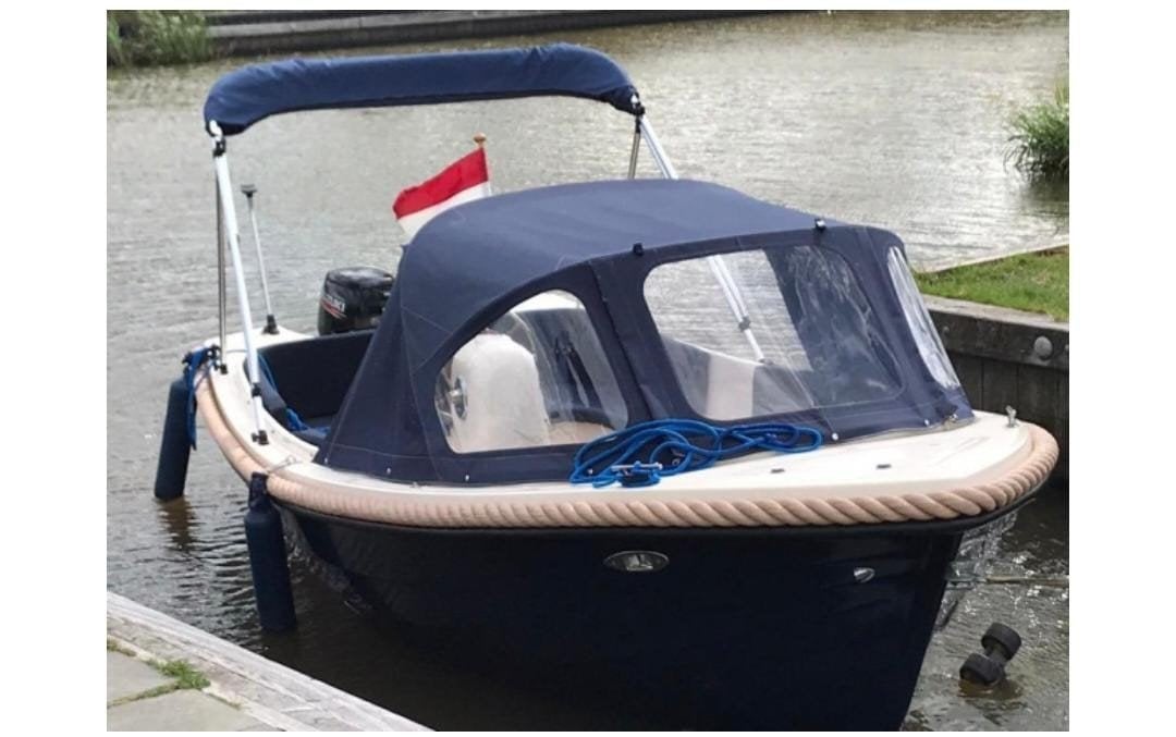 Lago Amore 450 Luxury Sloep met 9.9 pk motor + trailer, Sloep, Ophalen, Zonnedek