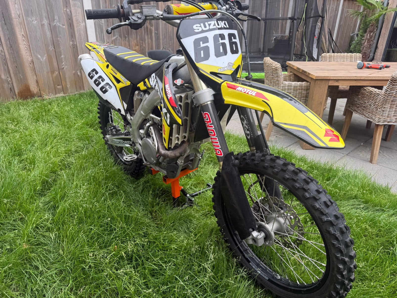 Suzuki crossmotor  – zojuist onderhoudsbeurt gehad, Ophalen, Zo goed als nieuw, Suzuki