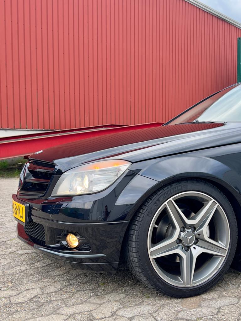 Mercedes-Benz C-Klasse 1.8 C200 CGI Estate AUT 2010 ZGAN!, Auto's, Achterwielaandrijving, 1800 kg, 4 cilinders, Zwart