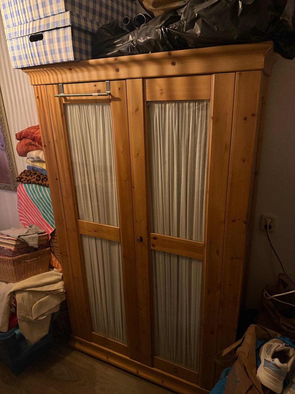 Houten kledingkast - 118x45x184 cm, Ophalen, Gebruikt, 100 tot 150 cm, 150 tot 200 cm