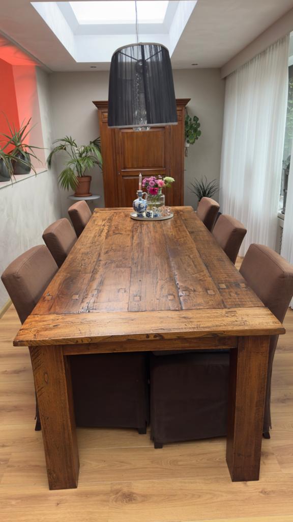 Mooie rustieke teaktafel met verhaal, Huis en Inrichting, Complete eetkamers, Gebruikt, 4 tot 6 stoelen, Ophalen of Verzenden