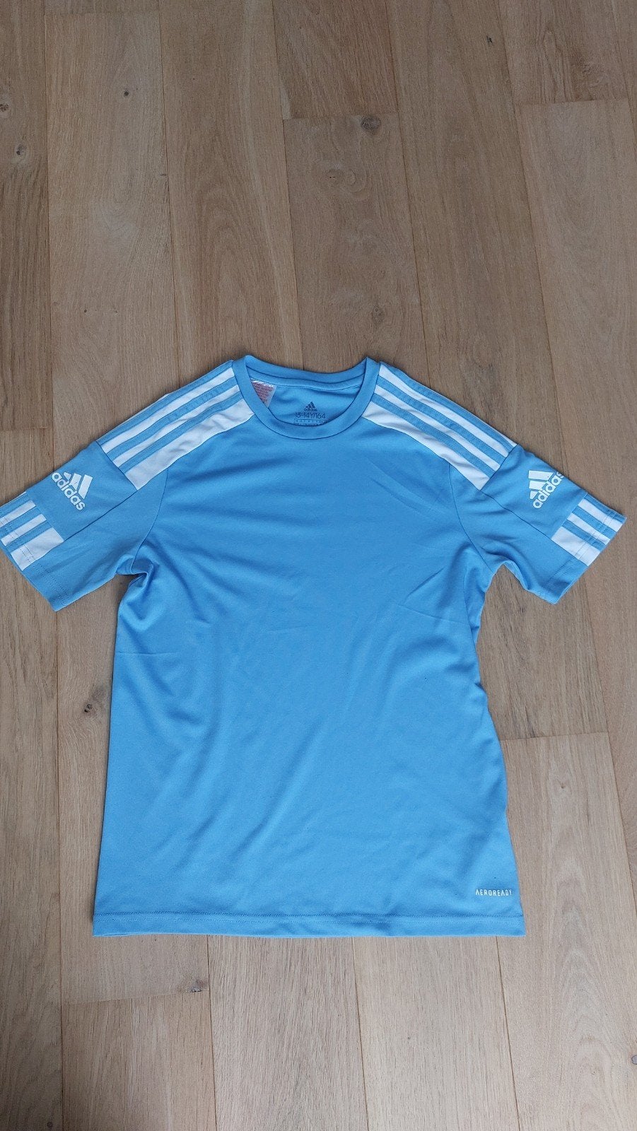 Adidas T-shirt lichtblauw maat 13-14Y/164, Kinderen en Baby's, Ophalen of Verzenden, Zo goed als nieuw, Adidas, Jongen of Meisje