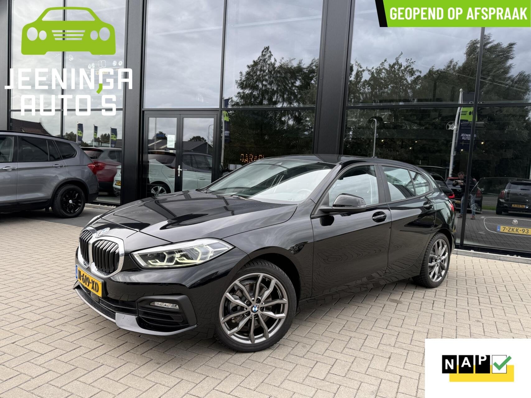 BMW 1-serie 118i Business Edition|AfnTrekhaak|DAB|Clima|Navi
